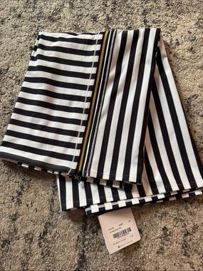 NWT Rare Lululemon Vinyasa Scarf*SE
